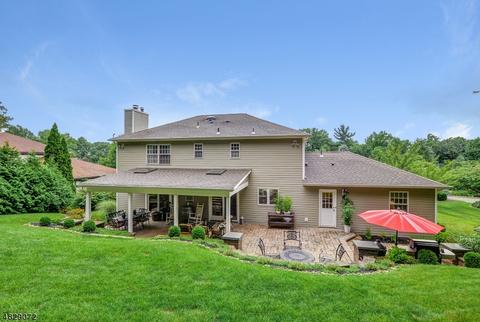 245 Killarney Dr, Berkeley Heights, NJ 07922 photo 14
