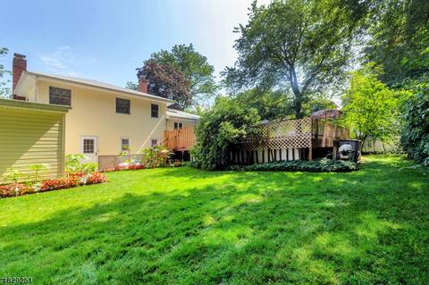 121 Maitland Ave, Paramus, NJ 07652 photo 21