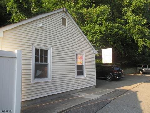 14 Bowfell Ct, Wayne, NJ 07470 photo 19