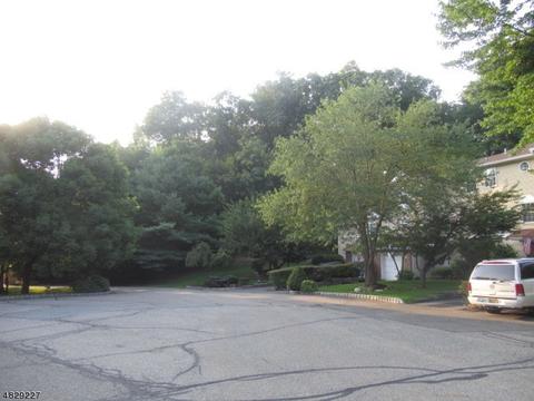 14 Bowfell Ct, Wayne, NJ 07470 photo 18