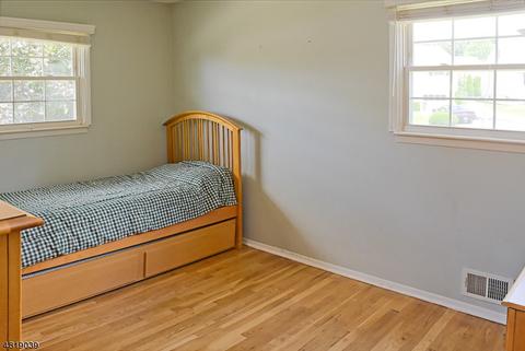 276 Perry St, Dover, NJ 07801 photo 14