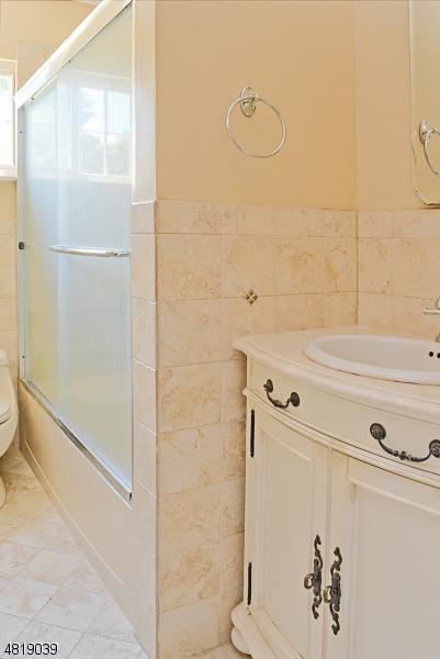 276 Perry St, Dover, NJ 07801 photo 16