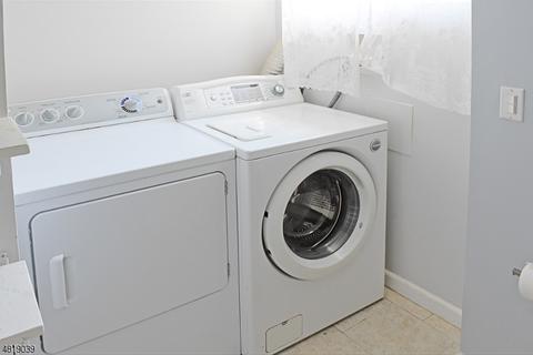 276 Perry St, Dover, NJ 07801 photo 19