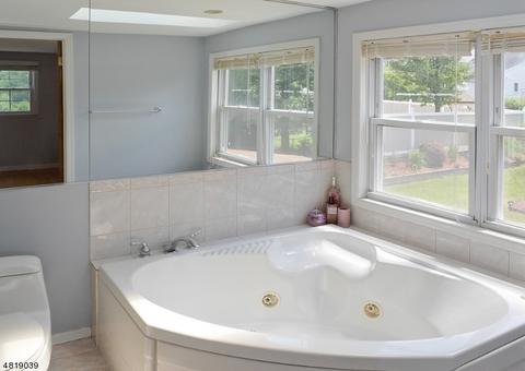 276 Perry St, Dover, NJ 07801 photo 11