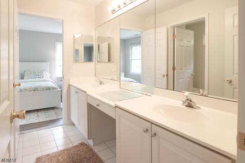 95 Spring Hill Cir, Wayne, NJ 07470 photo 17