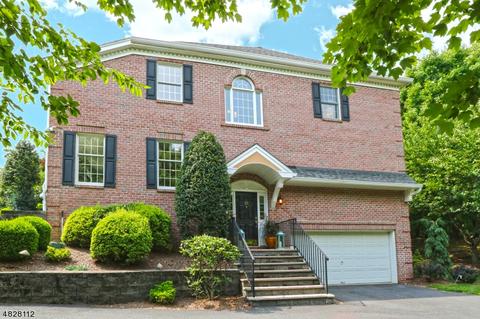 95 Spring Hill Cir, Wayne, NJ 07470 photo 1