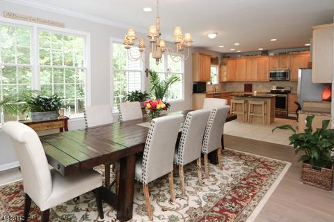 95 Spring Hill Cir, Wayne, NJ 07470 photo 6