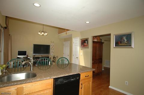 204 Harvard Dr, Hackettstown, NJ 07840 photo 10