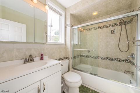 32 Myrtle Ave, Nutley, NJ 07110 photo 5