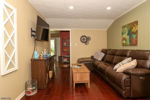 5 Ruby Dr, Jefferson, NJ 07438 photo 3