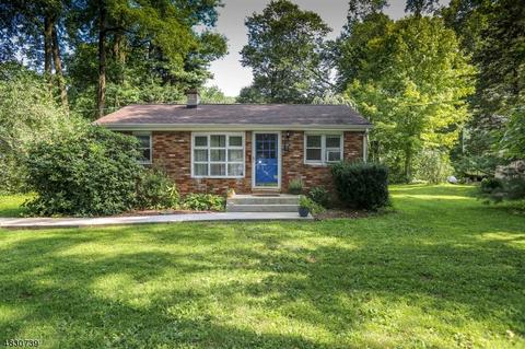 5 Ruby Dr, Jefferson, NJ 07438 photo 1
