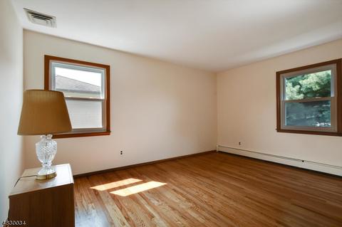 73 Haliday St, Clark, NJ 07066 photo 18