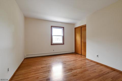 73 Haliday St, Clark, NJ 07066 photo 19