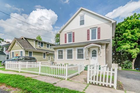 312 Sharp St, Hackettstown, NJ 07840 photo 2