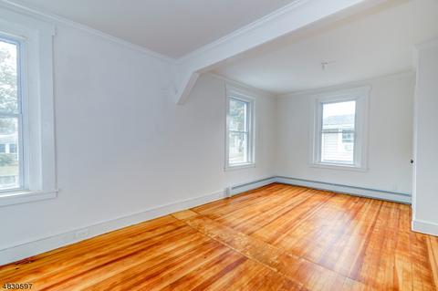 312 Sharp St, Hackettstown, NJ 07840 photo 18