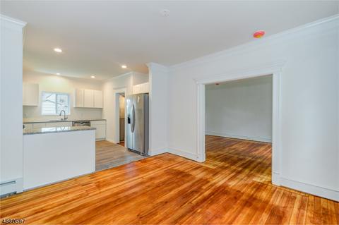 312 Sharp St, Hackettstown, NJ 07840 photo 10