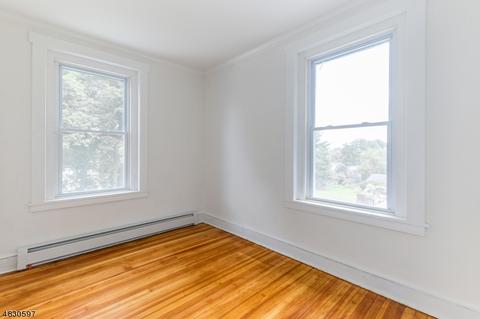 312 Sharp St, Hackettstown, NJ 07840 photo 17