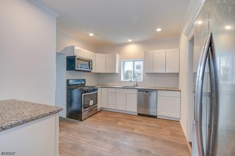 312 Sharp St, Hackettstown, NJ 07840 photo 11