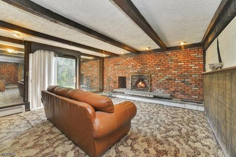 733 Highland Ave, Paramus, NJ 07652 photo 18