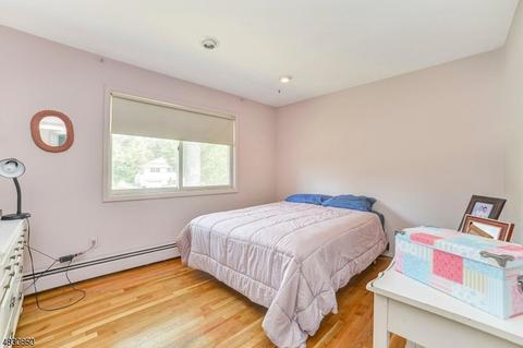 733 Highland Ave, Paramus, NJ 07652 photo 14