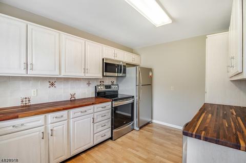 72 Decker Rd, Flemington, NJ 08822 photo 7