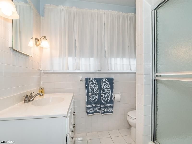  396 Rock Rd, Glen Rock, NJ 07452 photo 15
