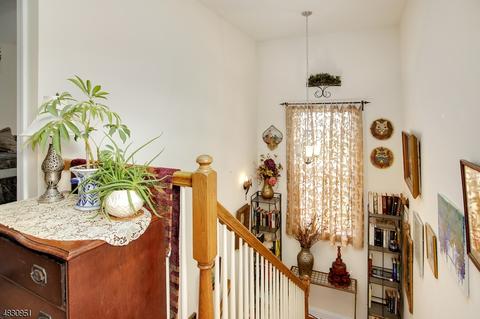 17 Red Oak Ct, Haskell, NJ 07420 photo 8