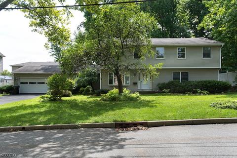 210 Fredrick St, Paramus, NJ 07652 photo 1