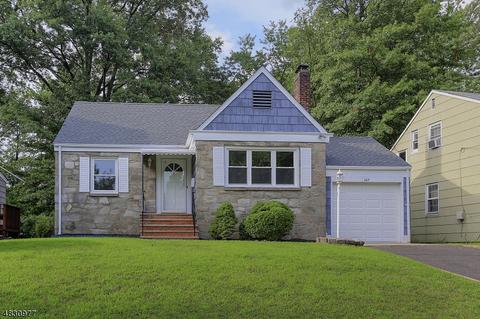 267 E 4th Ave, Roselle, NJ 07203 photo 1