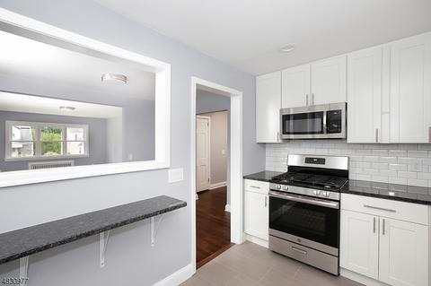 267 E 4th Ave, Roselle, NJ 07203 photo 7