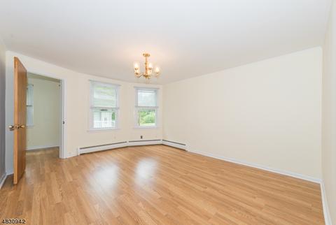 239 Parish Dr, Wayne, NJ 07470 photo 7