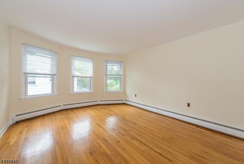 239 Parish Dr, Wayne, NJ 07470 photo 10