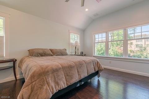 17 Plain St, Summit, NJ 07901 photo 18