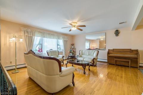8 Lisa Pl, Montville Twp., NJ 07058 photo 4