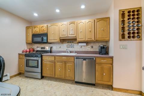 8 Lisa Pl, Montville Twp., NJ 07058 photo 10