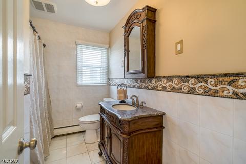 15 Orchard Pl, Wayne, NJ 07470 photo 14