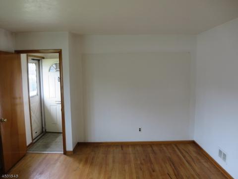 7 Doris Way, Clark, NJ 07066 photo 12
