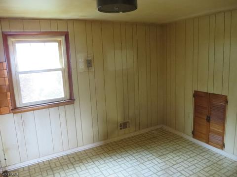 7 Doris Way, Clark, NJ 07066 photo 9
