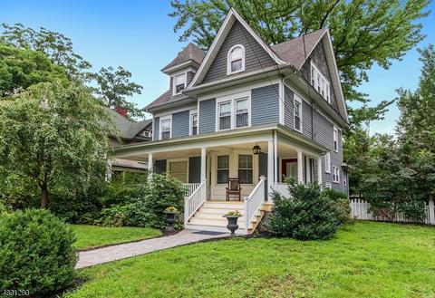 1004 E 7th St, Plainfield, NJ 07060 photo 2