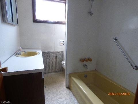 142 Glen Ave, Phillipsburg, NJ 08865 photo 14