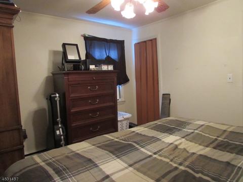 4 Henry Pl, Wanaque Boro, NJ 07420 photo 9
