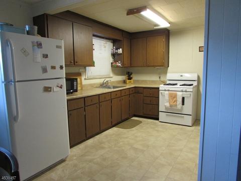 4 Henry Pl, Wanaque Boro, NJ 07420 photo 13
