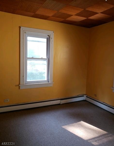 21 Colyer Ter, Wayne, NJ 07470 photo 8