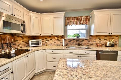 1 Towpath Ln, Stanhope, NJ 07874 photo 6