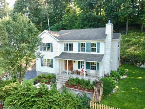 1 Towpath Ln, Stanhope, NJ 07874 photo 1
