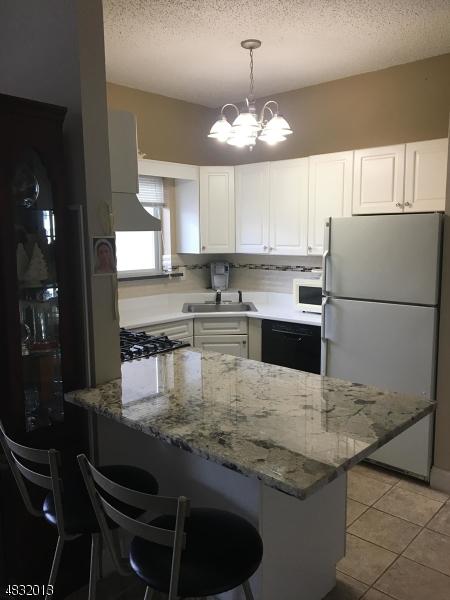 609 Brittany Dr, Wayne, NJ 07470 photo 2
