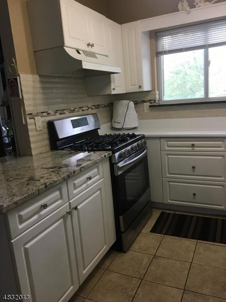 609 Brittany Dr, Wayne, NJ 07470 photo 3