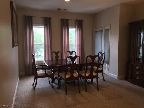 609 Brittany Dr, Wayne, NJ 07470 photo 5