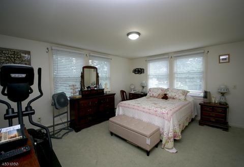 10 Dixie Ave, Hawthorne, NJ 07506 photo 18