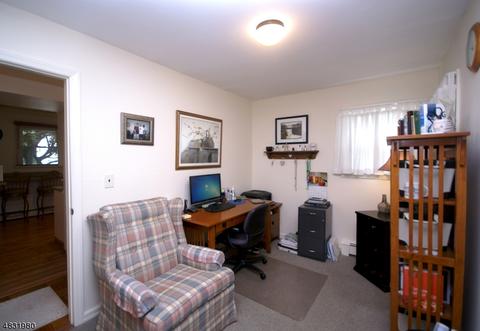 10 Dixie Ave, Hawthorne, NJ 07506 photo 9